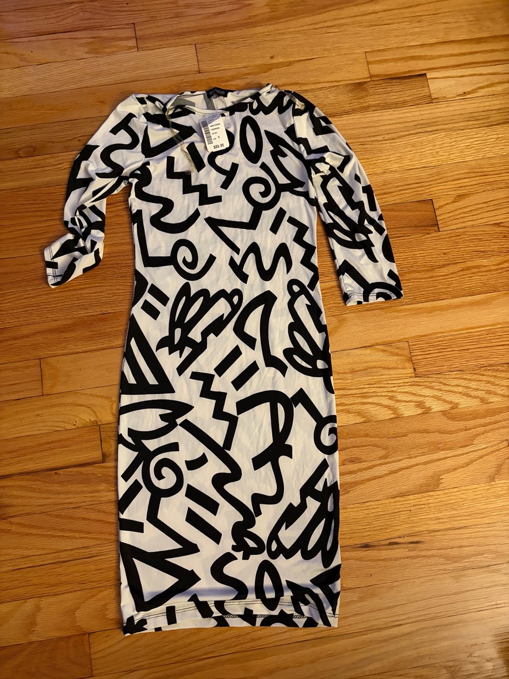 Black & White Abstract Print Long Sleeve Midi Dress